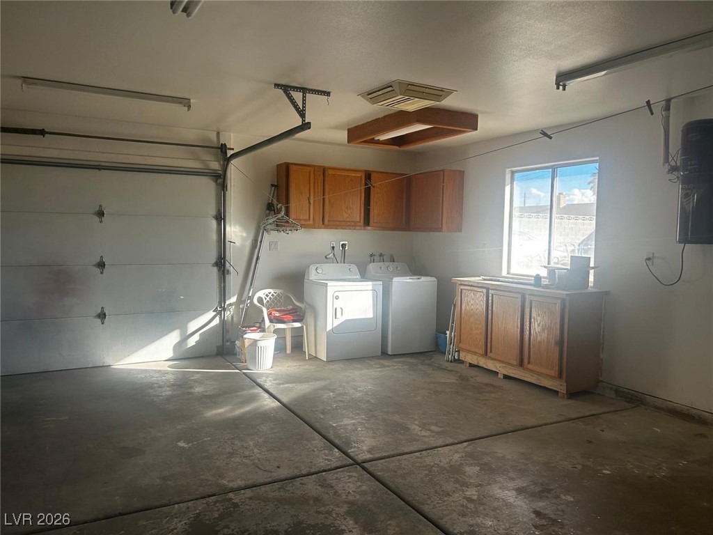 4465 East Cleveland Avenue