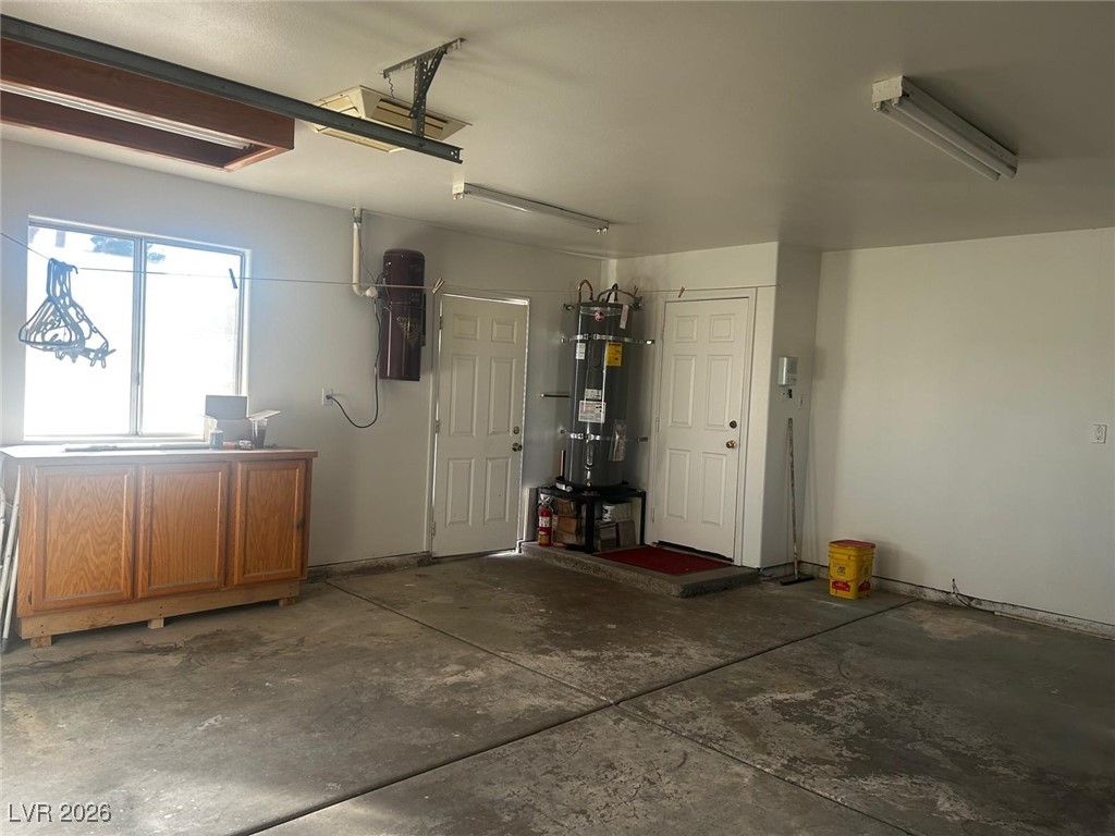 4465 East Cleveland Avenue