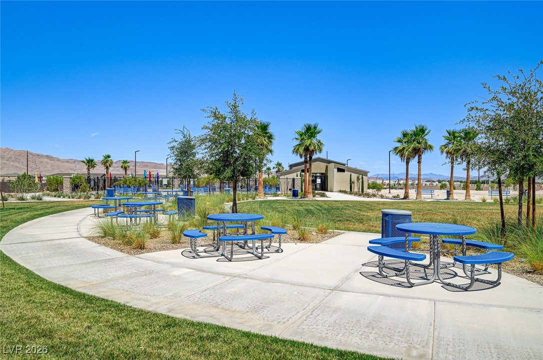 5617 Craftsman Avenue