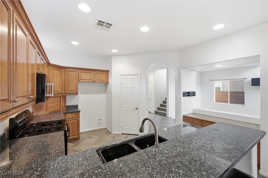 7960 Granite Walk Avenue