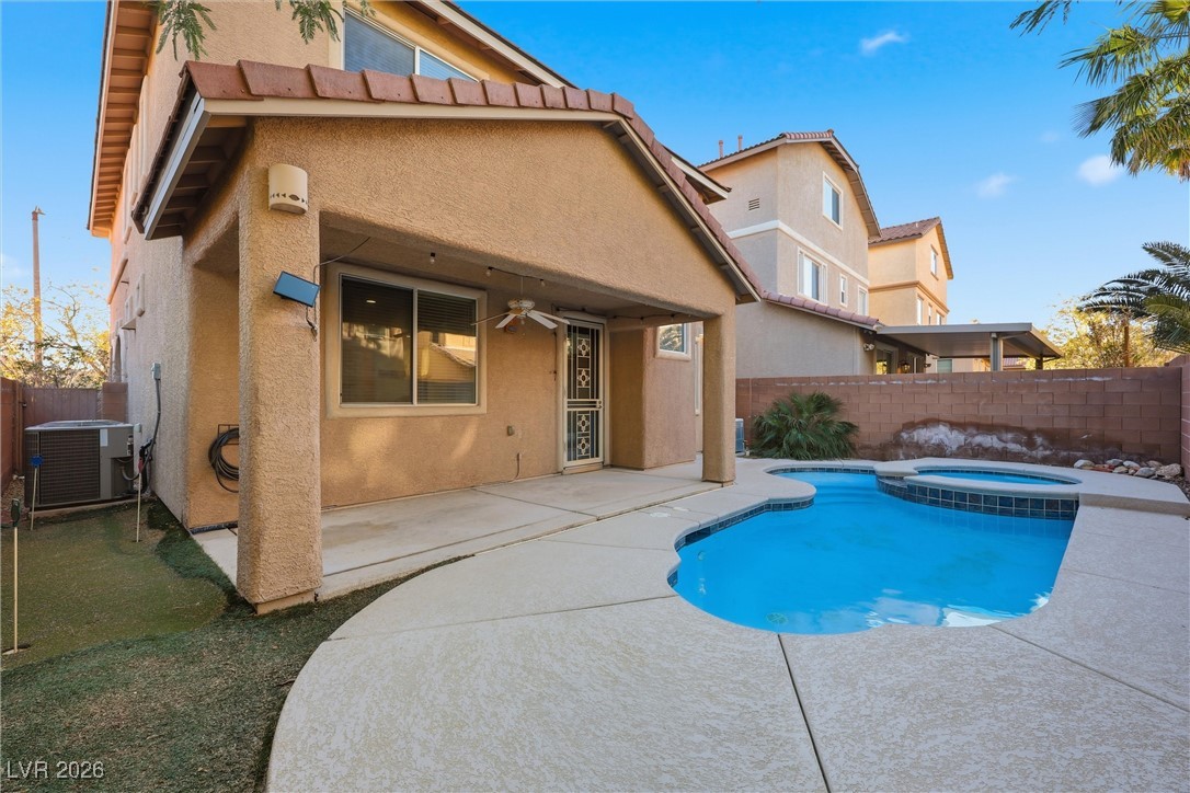 7960 Granite Walk Avenue