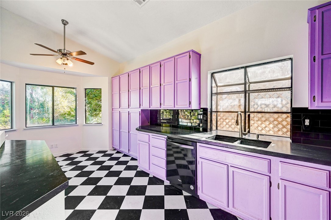 3332 Ventana Hills Drive