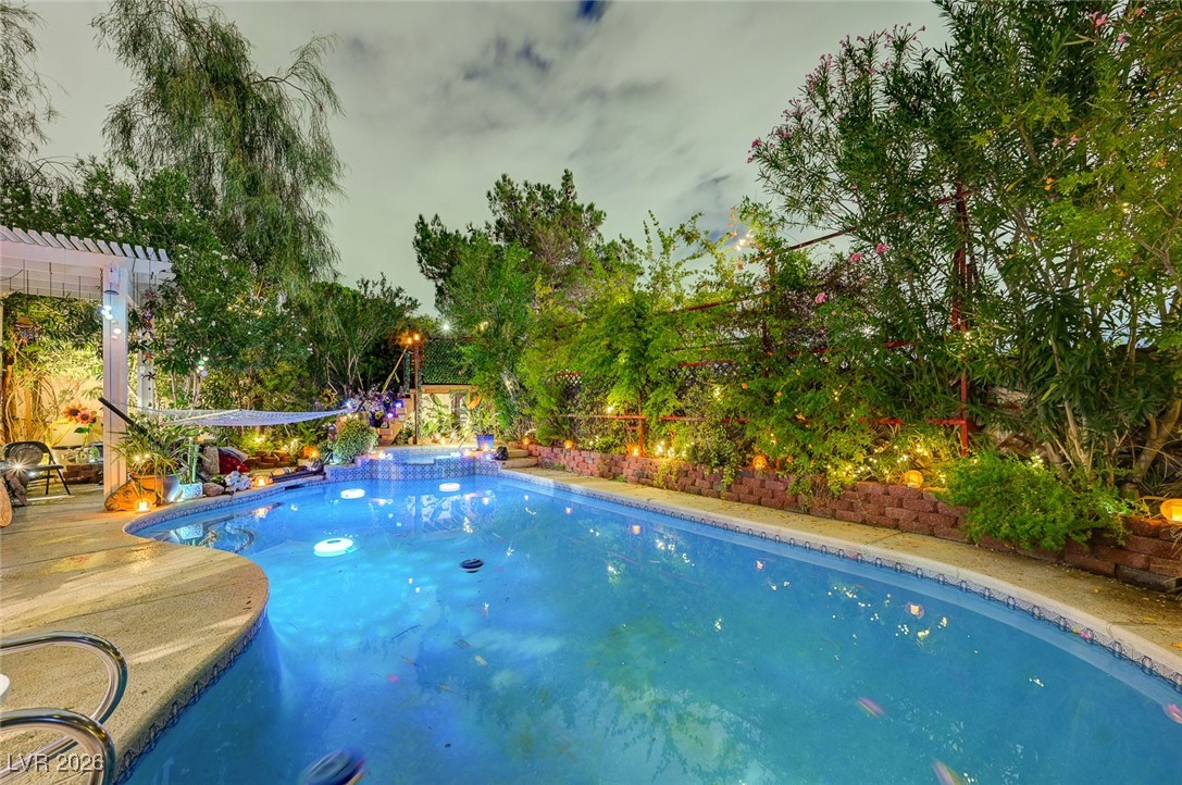 3332 Ventana Hills Drive