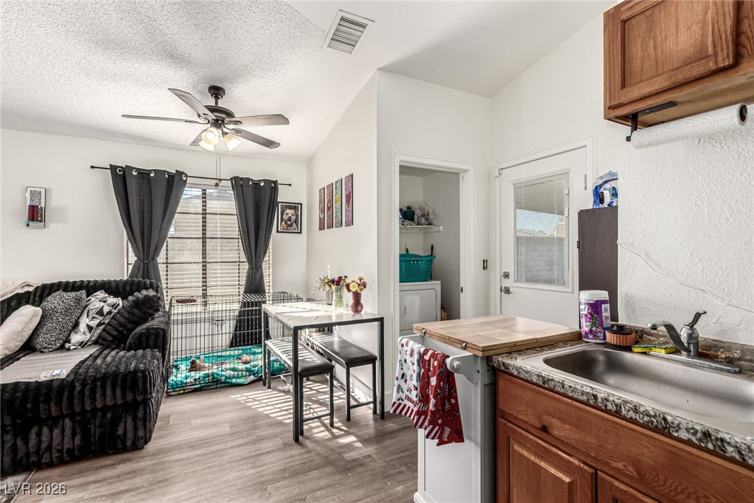 1003 Palo Verde Drive