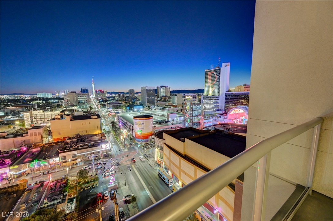 150 Las Vegas Boulevard 1707