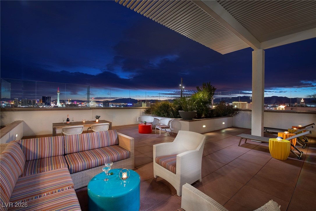 150 Las Vegas Boulevard 1707