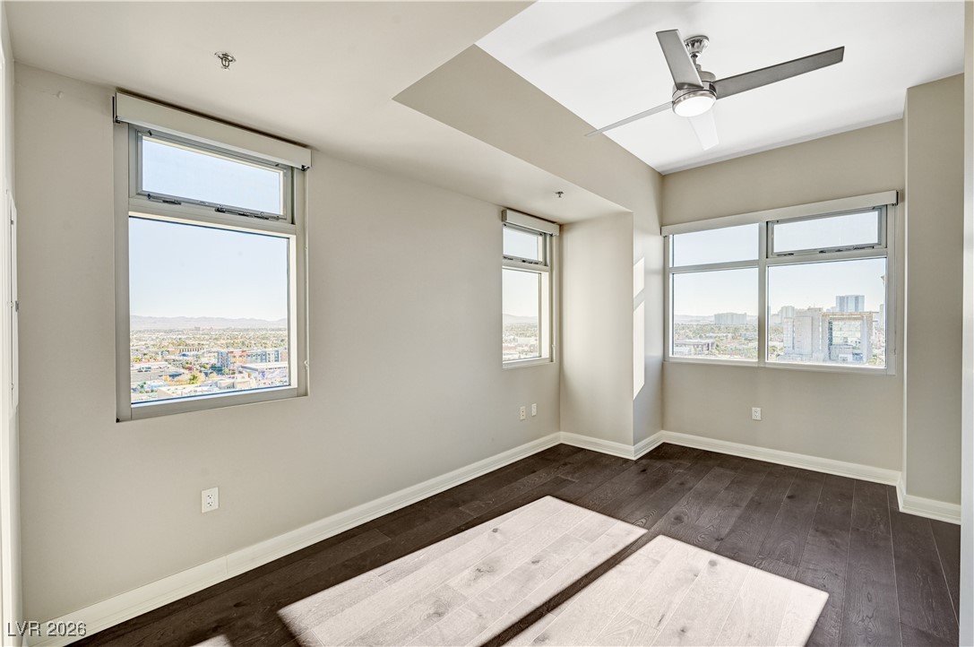 150 Las Vegas Boulevard 1707