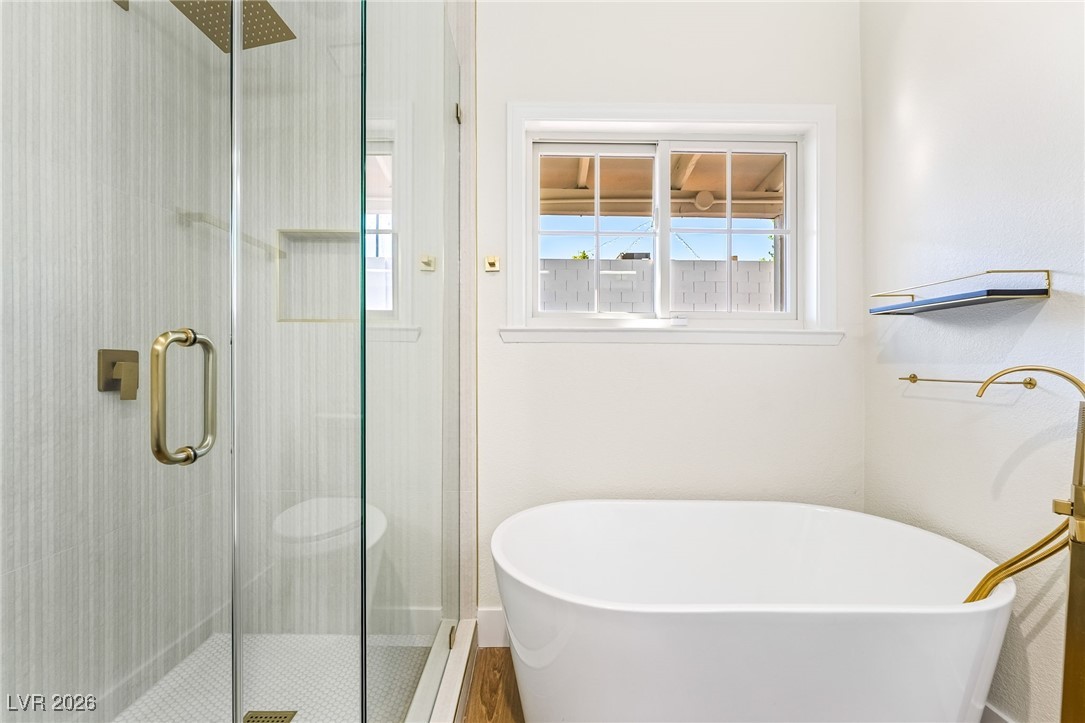 923 Highland Trails Avenue