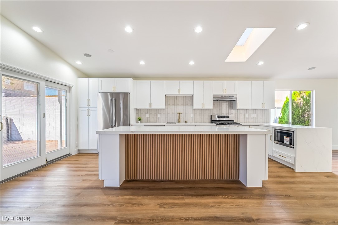 923 Highland Trails Avenue