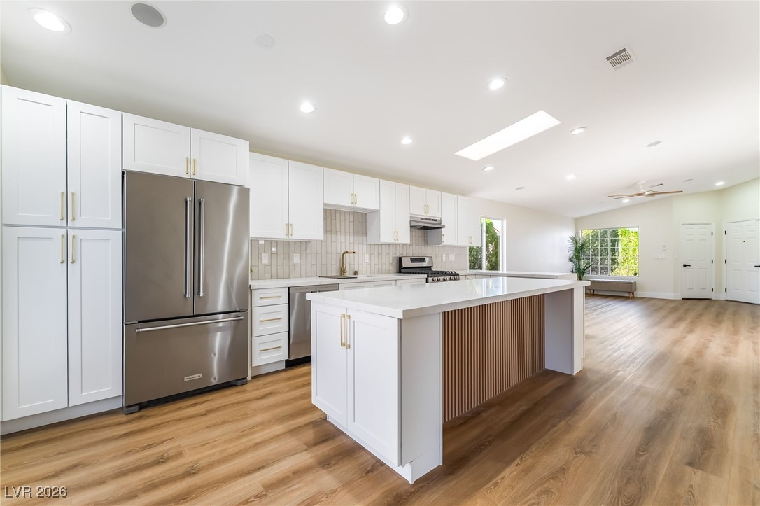 923 Highland Trails Avenue