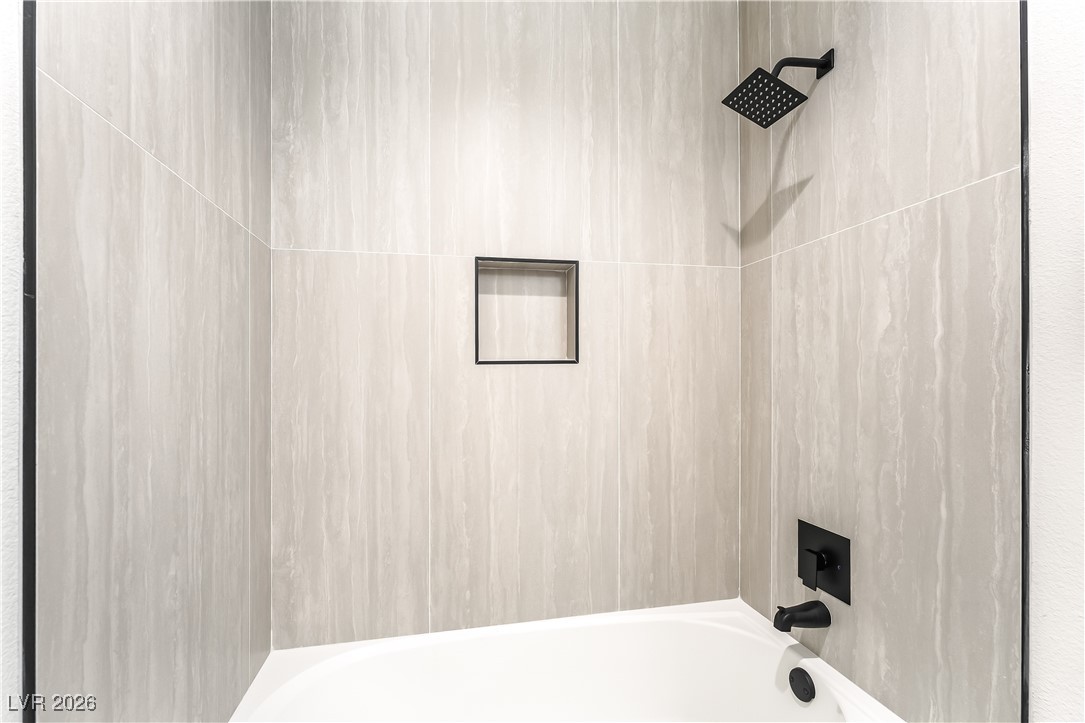 923 Highland Trails Avenue