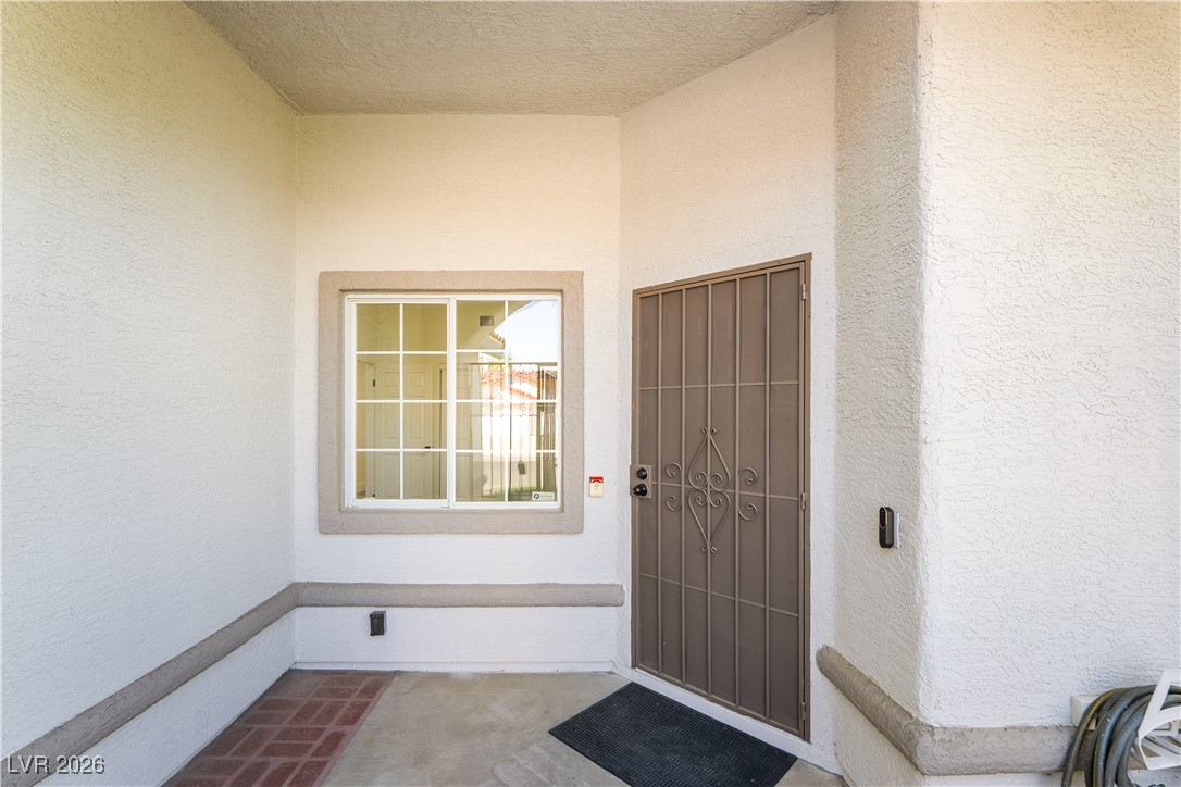 923 Highland Trails Avenue