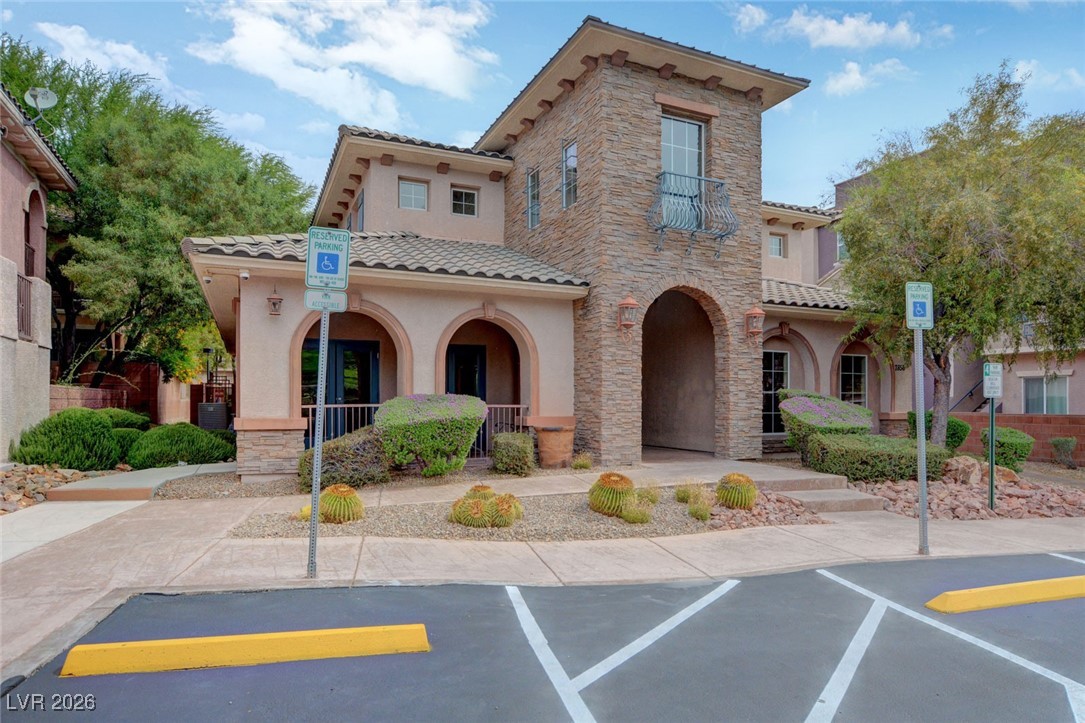 10067 Sand Key Street