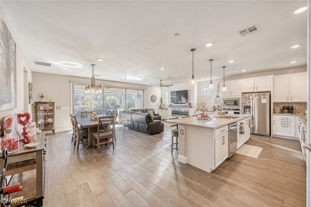 10025 Cardinal Knoll Avenue