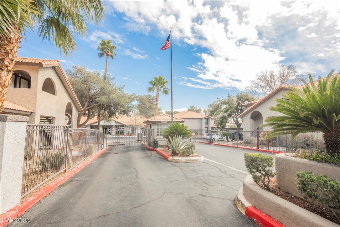 2606 South Durango Drive 128