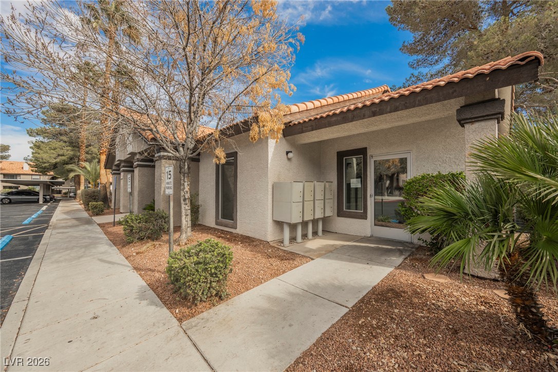 2606 South Durango Drive 128