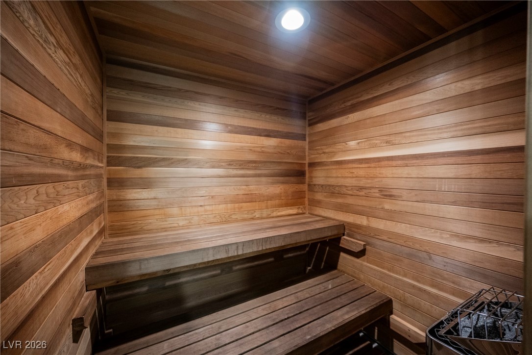 2606 South Durango Drive 128