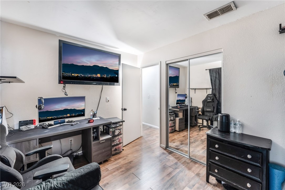 4501 Queen Angel Court