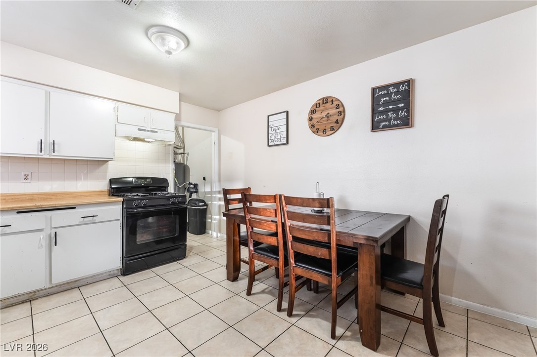 4501 Queen Angel Court