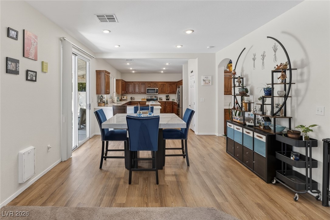 5245 Dawn Break Canyon Street