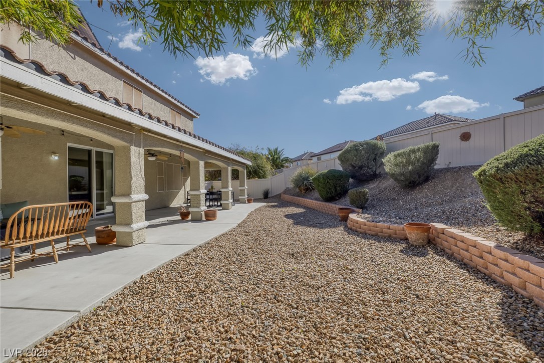 5245 Dawn Break Canyon Street