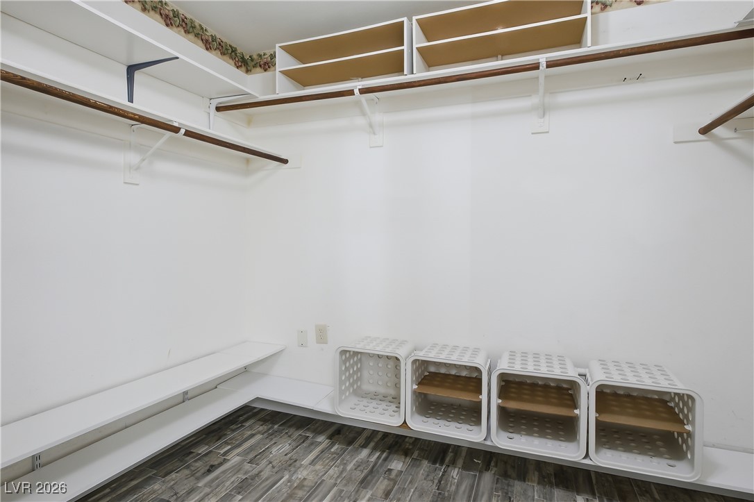 6356 Gentlewood Avenue