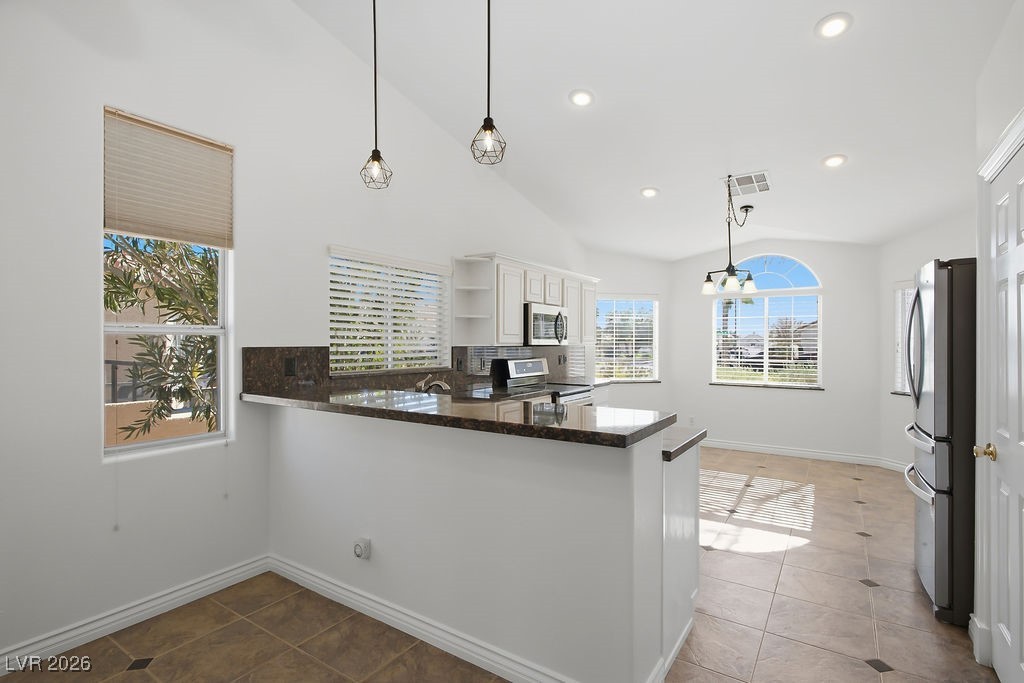 6356 Gentlewood Avenue