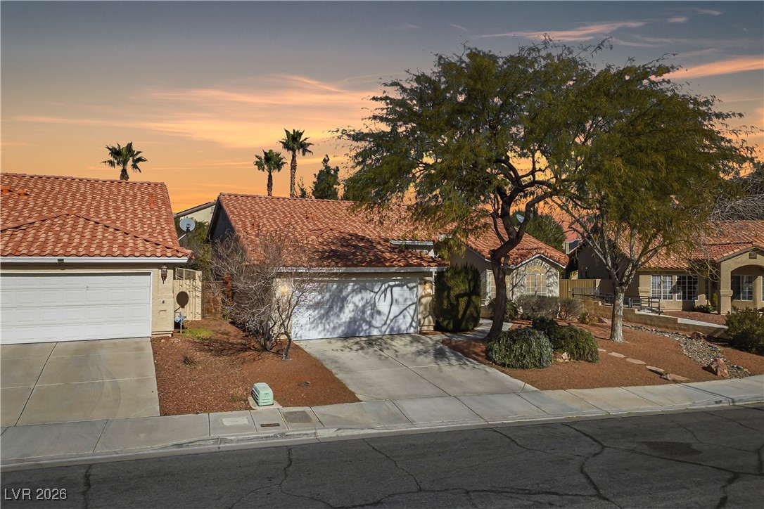 6356 Gentlewood Avenue