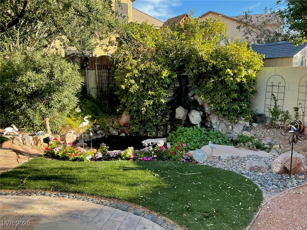 6356 Gentlewood Avenue