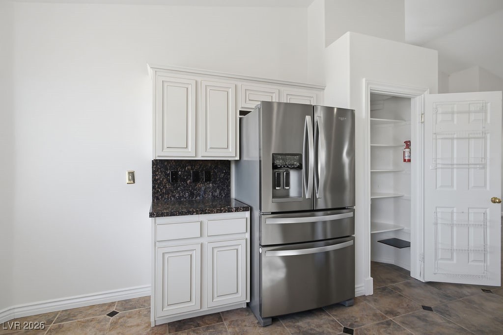 6356 Gentlewood Avenue