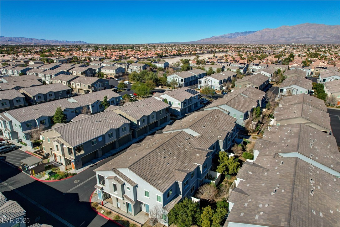 4466 Vigny Street 1022