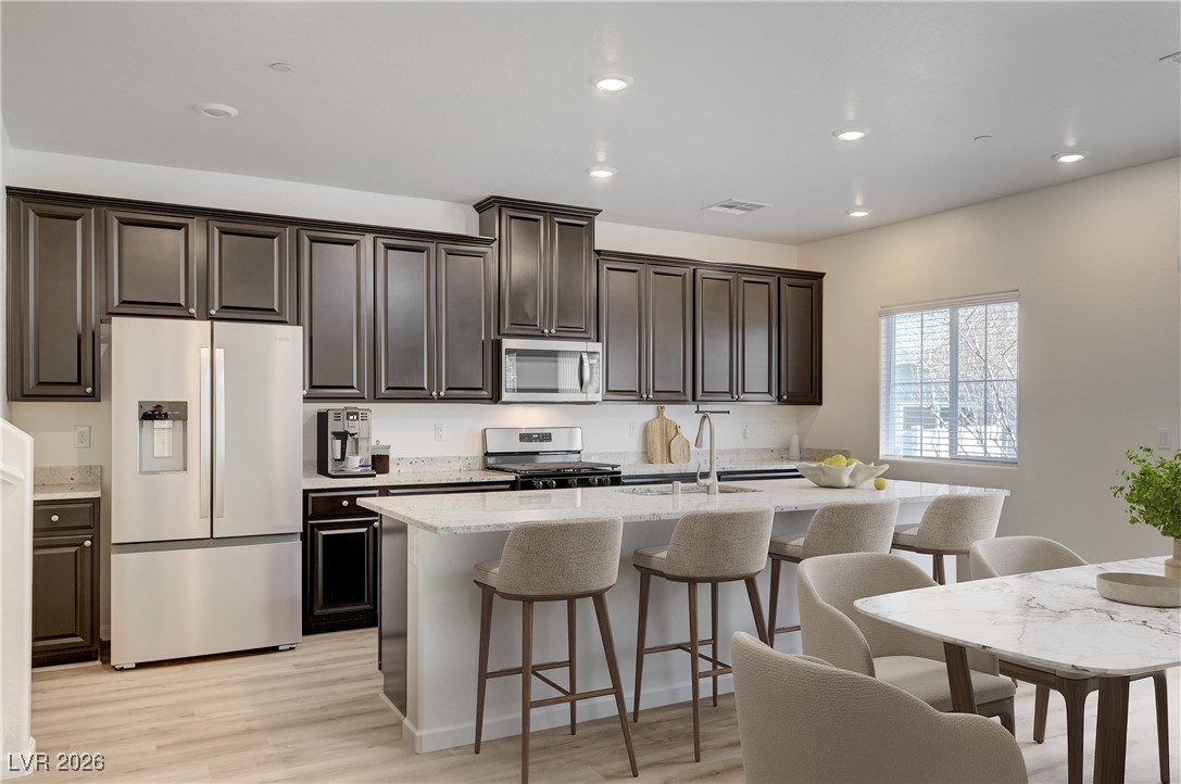 4466 Vigny Street 1022