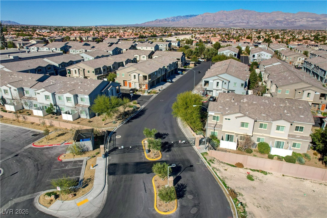 4466 Vigny Street 1022