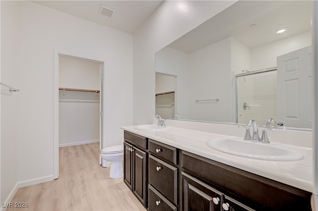 4466 Vigny Street 1022