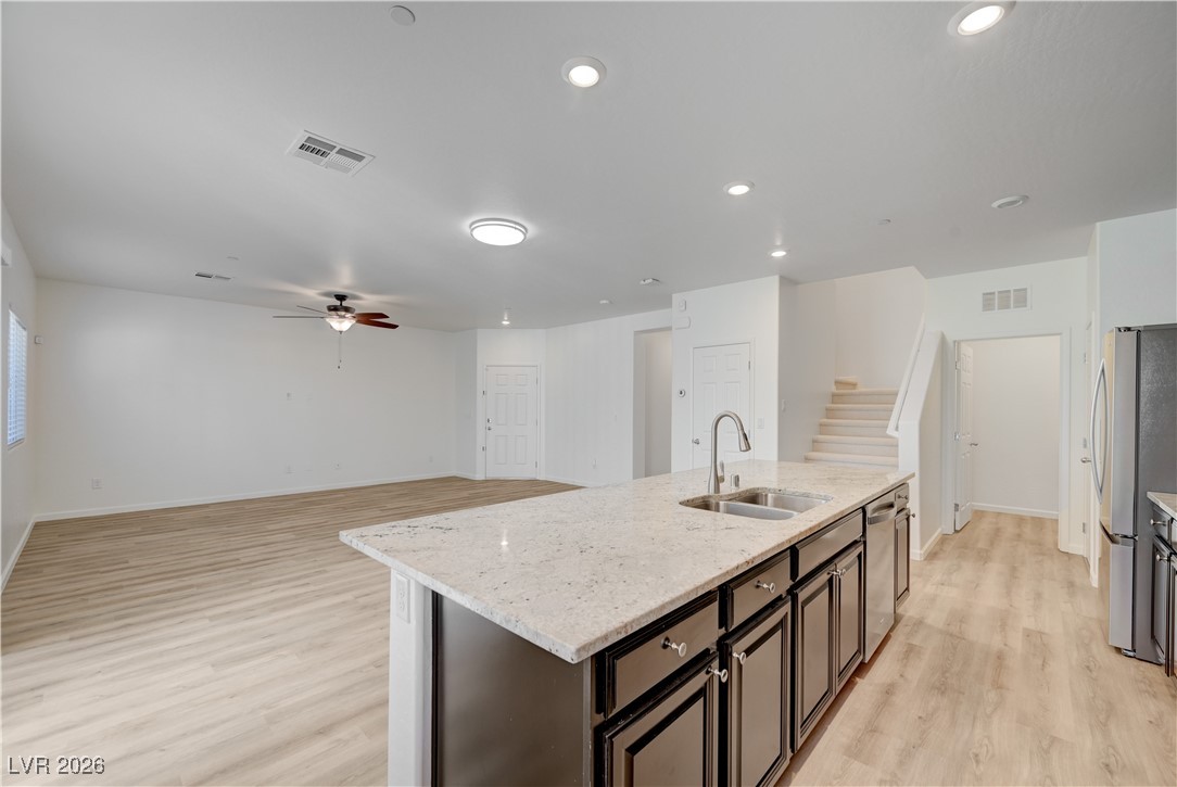 4466 Vigny Street 1022