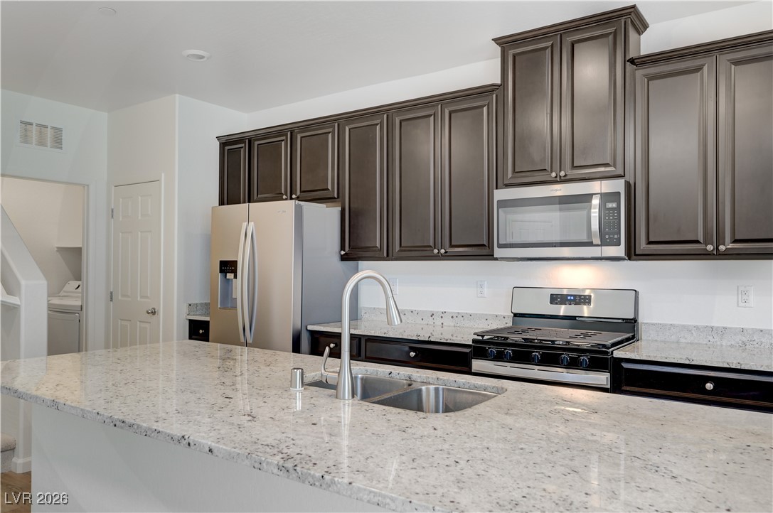 4466 Vigny Street 1022