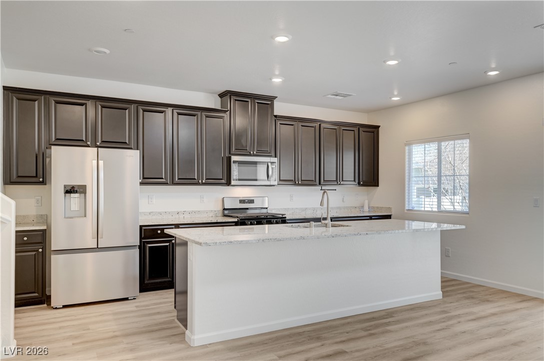 4466 Vigny Street 1022