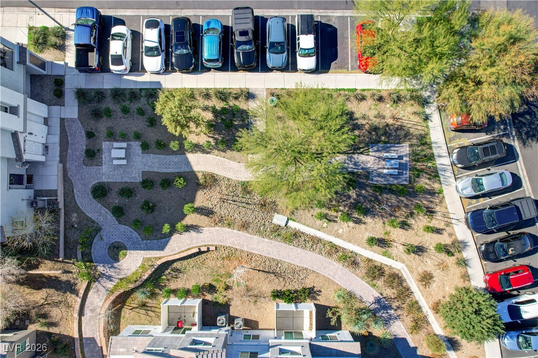 4466 Vigny Street 1022