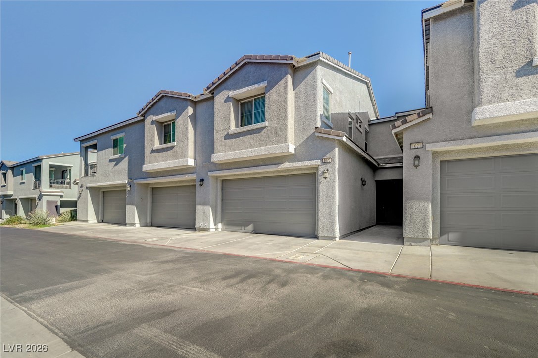 4466 Vigny Street 1022