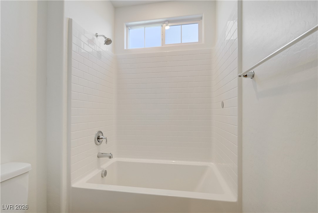 4466 Vigny Street 1022