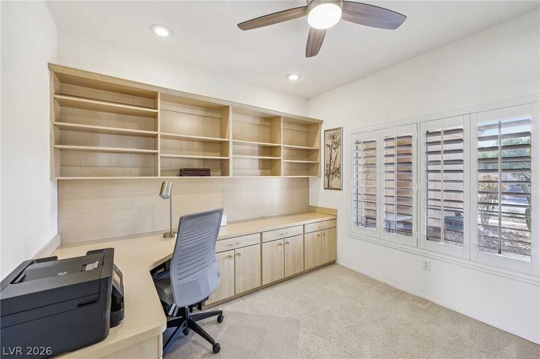 2582 Downeyville Avenue