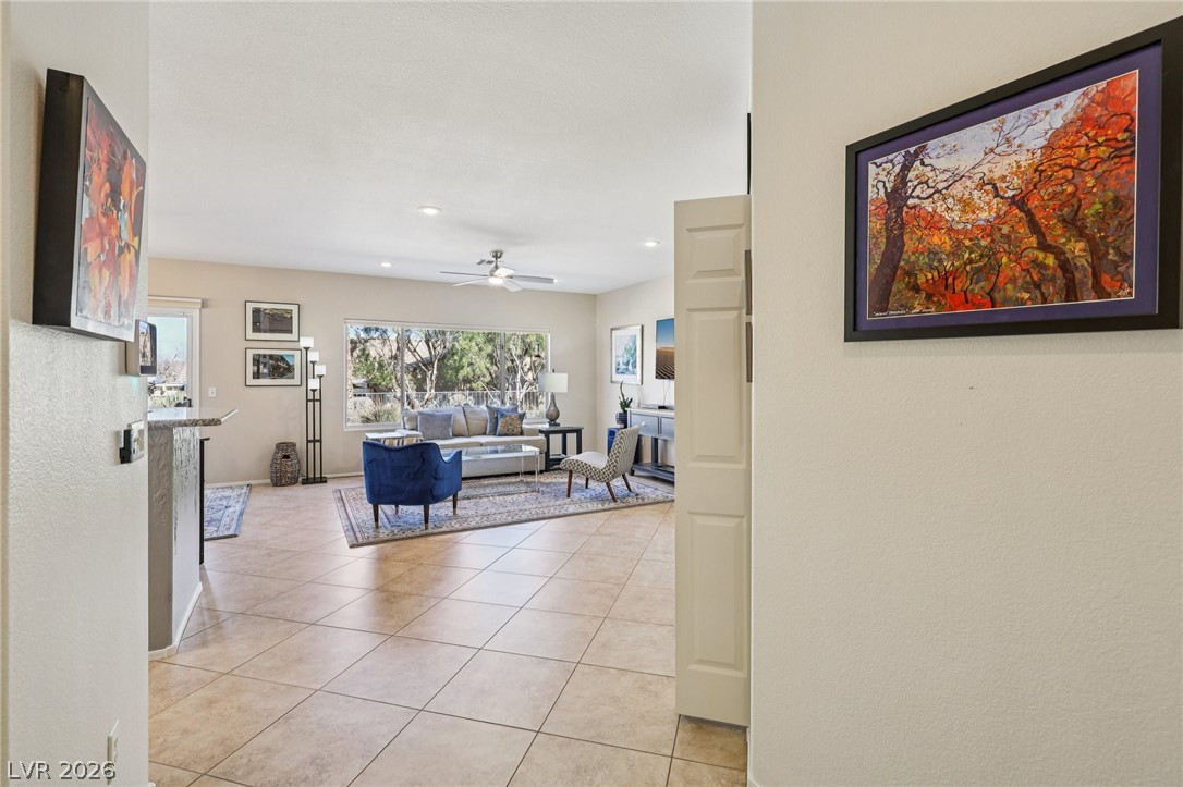 2582 Downeyville Avenue