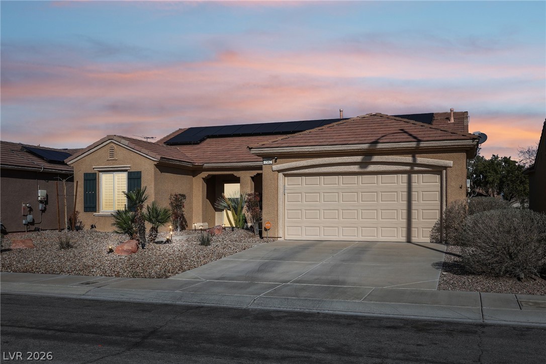 2582 Downeyville Avenue