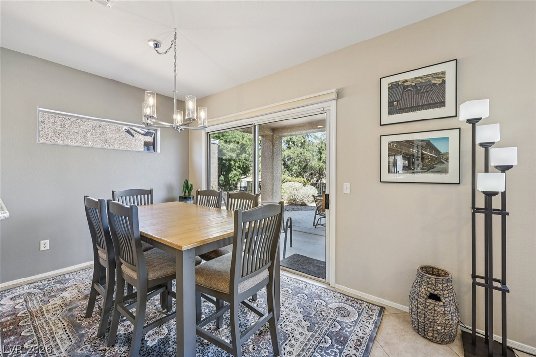 2582 Downeyville Avenue