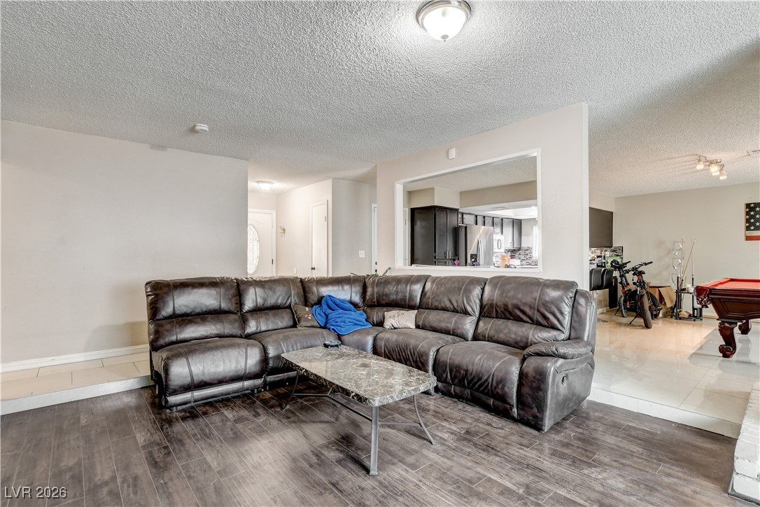 1832 Goose Creek Place