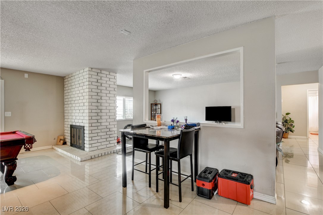 1832 Goose Creek Place