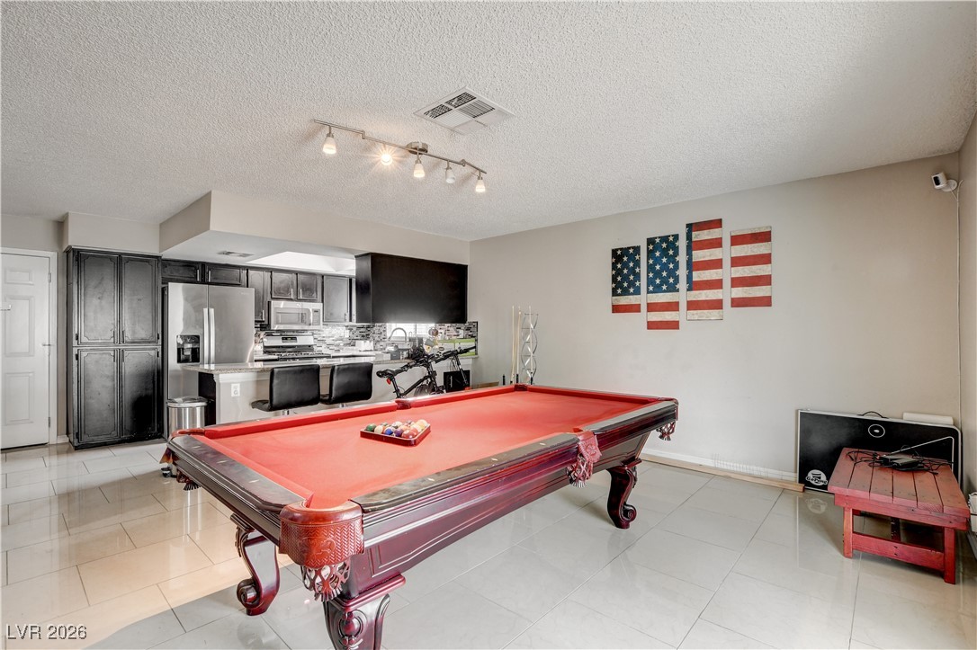 1832 Goose Creek Place