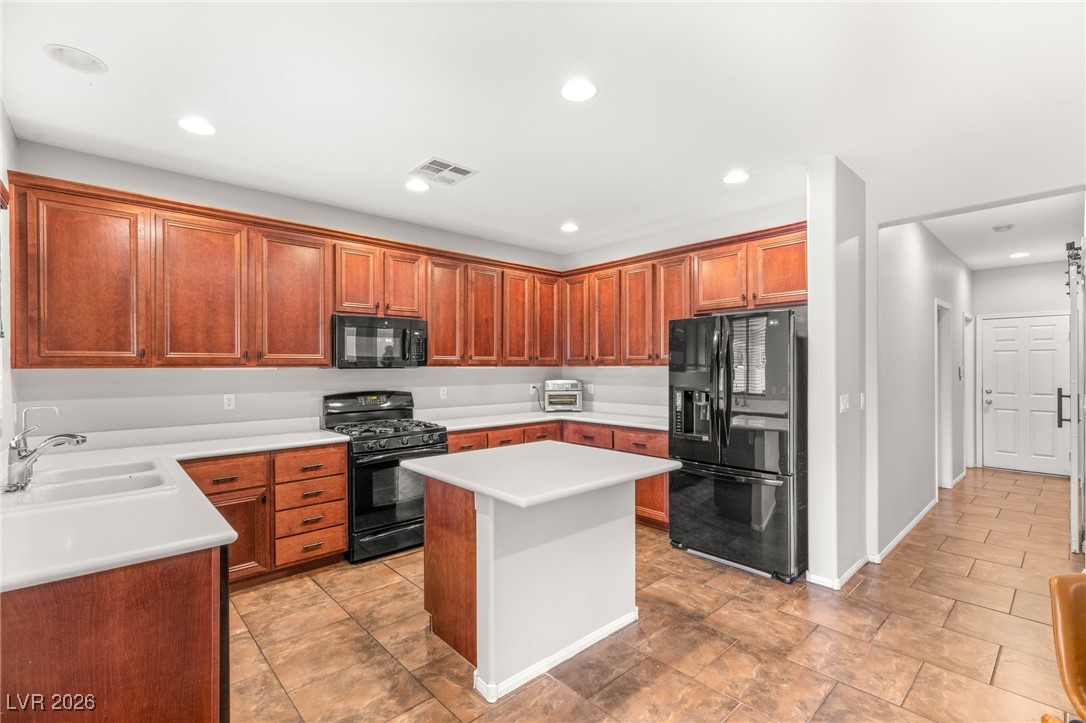 4015 Blueberry Peak Lane