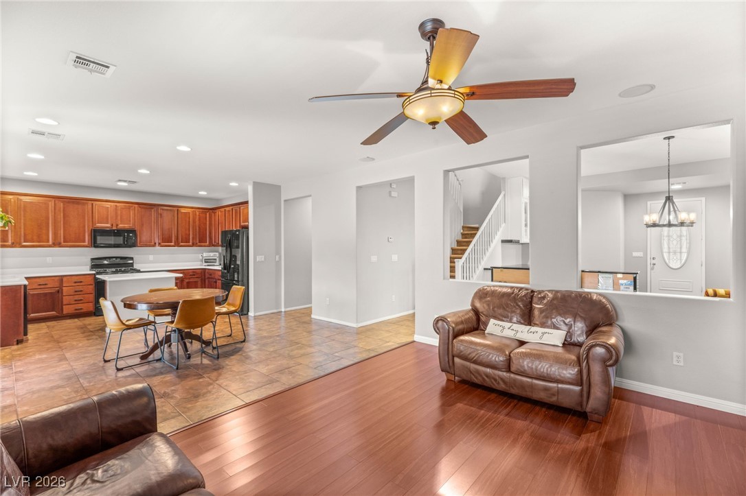 4015 Blueberry Peak Lane