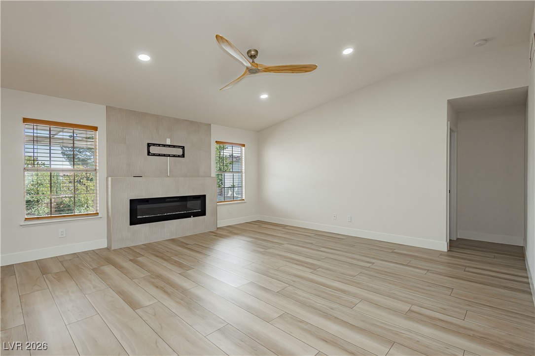 5520 Cranwood Court